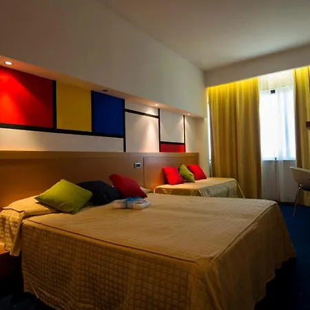 Hotel Planet